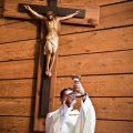 Fr. Mike Schmitz – Wedding of Greg and Kate Aitchison 2